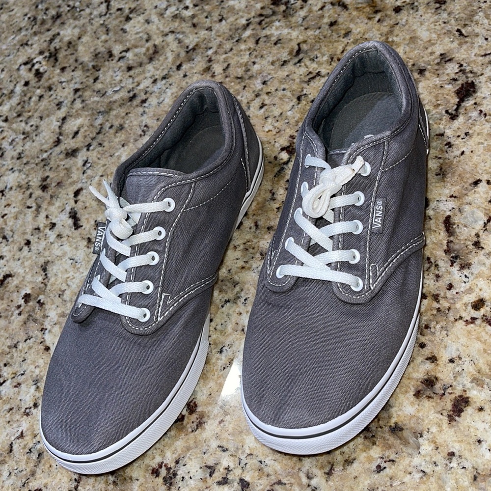 Vans - Picture 9 of 9